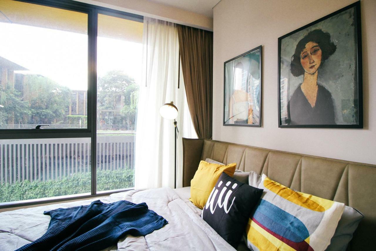 Hiii-homtel At Soi 24 Sukhumvit With Rooftop Boundless Pool-bts Phrom Phong&em District Apartment